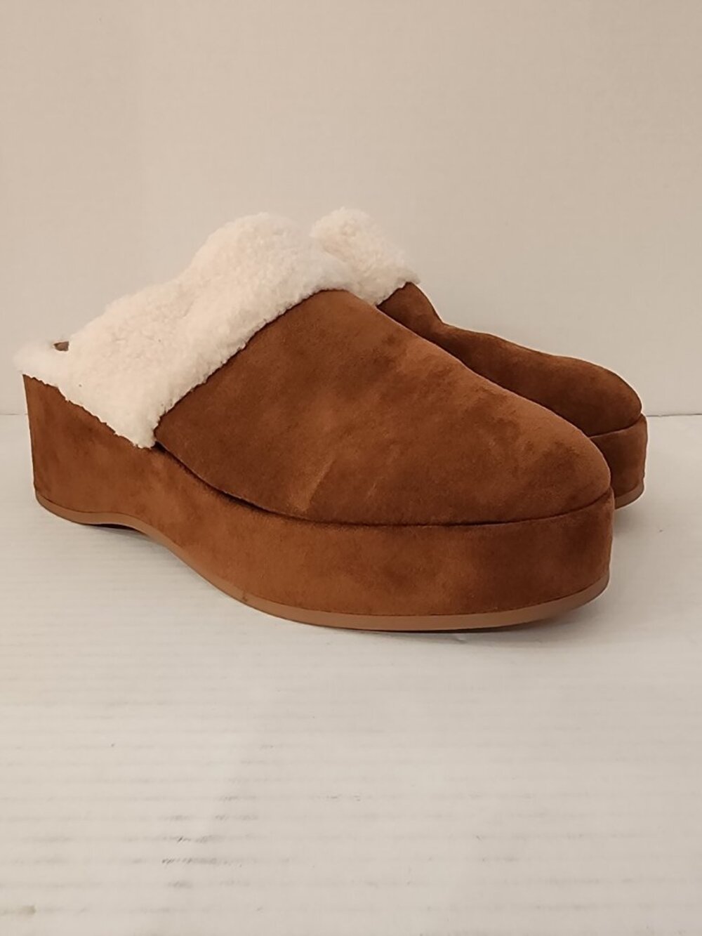 New Time and Tru Women's Faux Shearling Wedge Clogs - Size 10